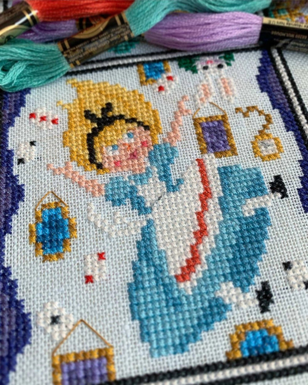 Alice in Wonderland Satsuma Street Cross Stitch Pattern